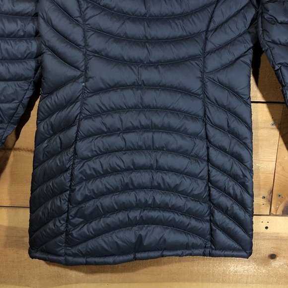 L.L. Bean Ultralight 850 Fill Downtek Quilted Puffer Hooded Jacket Womens Size S - Picture 11 of 12